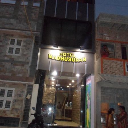 Hotel Madhusudan Dwarka (Gujarat) Exterior foto