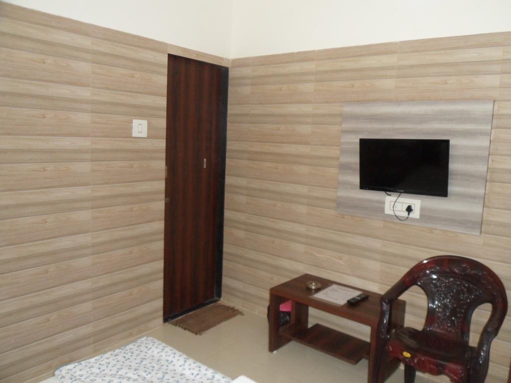Hotel Madhusudan Dwarka (Gujarat) Quarto foto