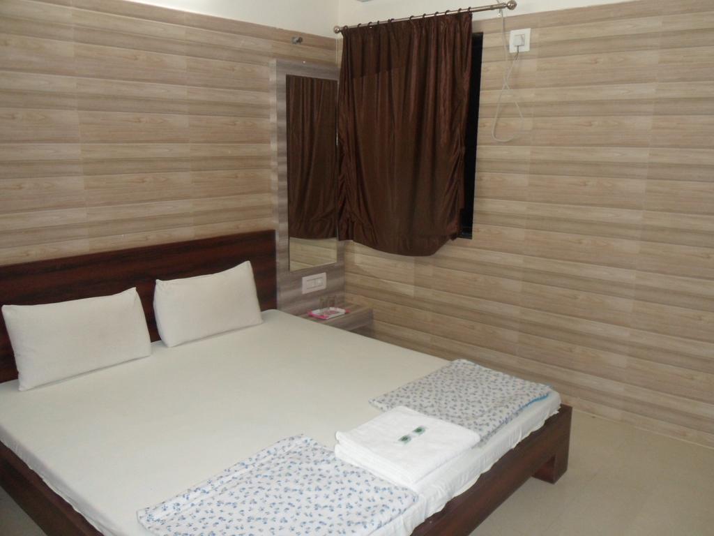 Hotel Madhusudan Dwarka (Gujarat) Quarto foto